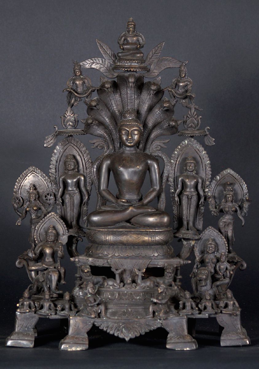 Tri-Tirthankara Statue. Collezione privata