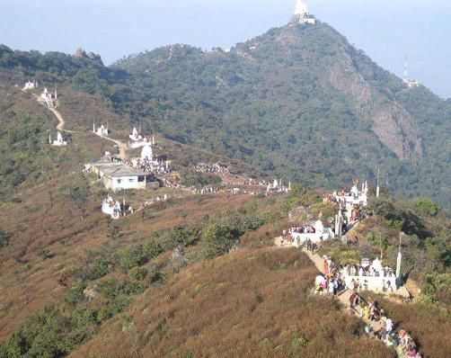 Jharkhand - Sammet Shikhar - Bh. Parshwanath. Fonte: www.jainsamaj.org